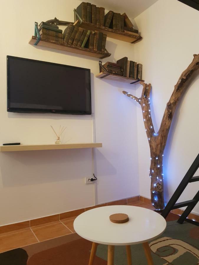 Apartman Lena Loft - Best Value, Best Choice! Осиек Екстериор снимка