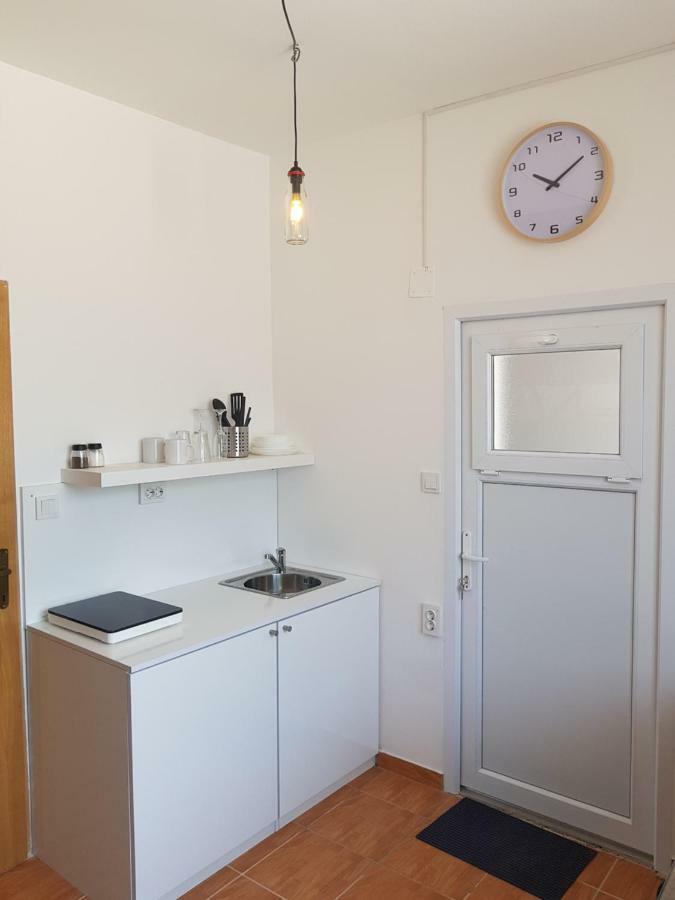 Apartman Lena Loft - Best Value, Best Choice! Осиек Екстериор снимка