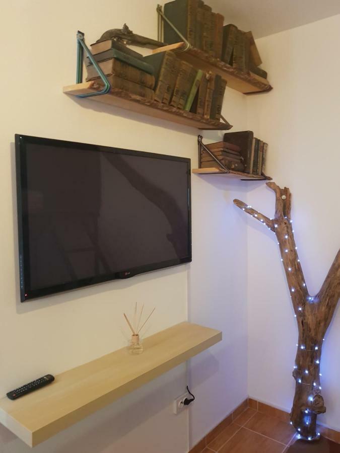 Apartman Lena Loft - Best Value, Best Choice! Осиек Екстериор снимка