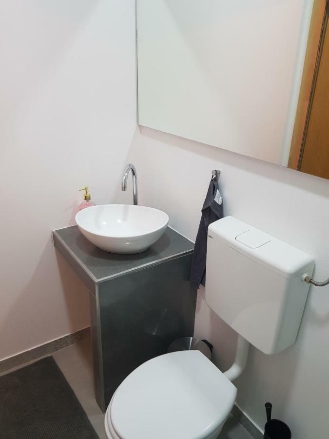 Apartman Lena Loft - Best Value, Best Choice! Осиек Екстериор снимка